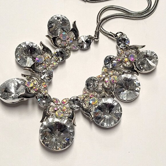 Vintage Clear Crystal Rhinestones Silvertone Necklace - Picture 9 of 12